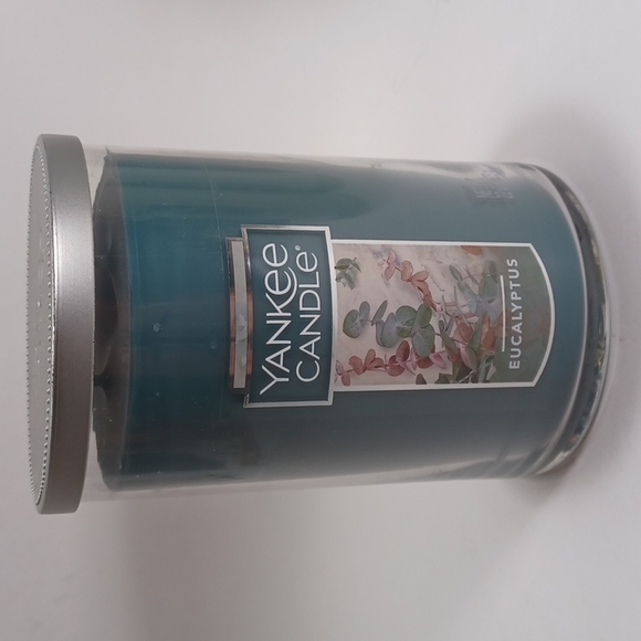 Yankee Candle. Eucalyptus Large Tumbler Candle